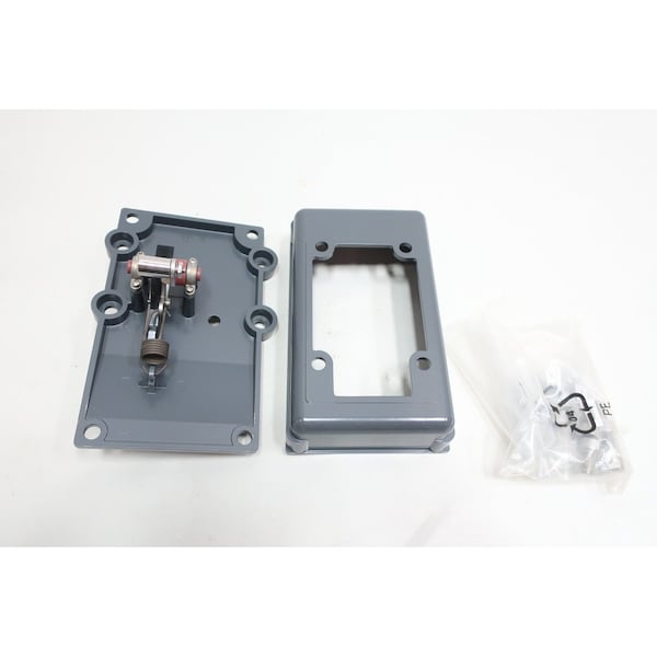 Fisher POSITIONER 1052 SZ 20 WINDOW MOUNTING KIT VALVE PARTS AND ACCESSORY MTG-225-320393 GG04676X012 - main